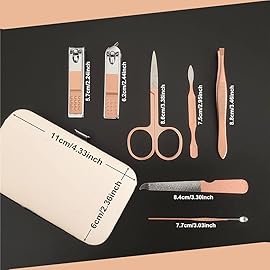 QURIPE 7pcs Manicure Set, Nail Clippers Kit, Stainless Steel Manicure Kit, Nail Clipping Tools Portable Travel Grooming Kit, The Best Gift with Luxurious Case(Rose Gold)