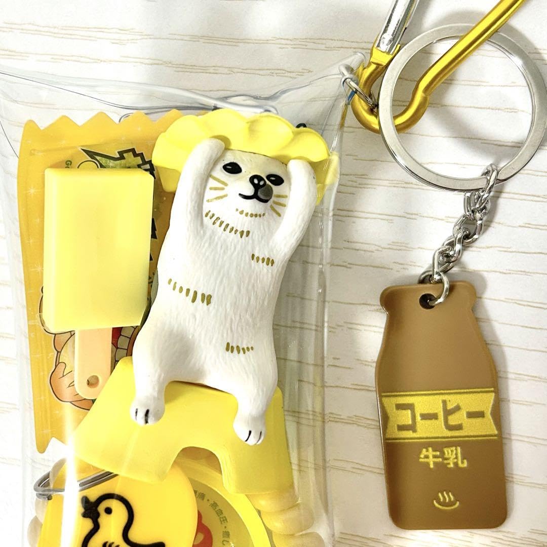 Amazon.co.jp: お風呂 サウナ ガチャ詰めポーチ 黄色 ネコ 銭湯 : おもちゃ