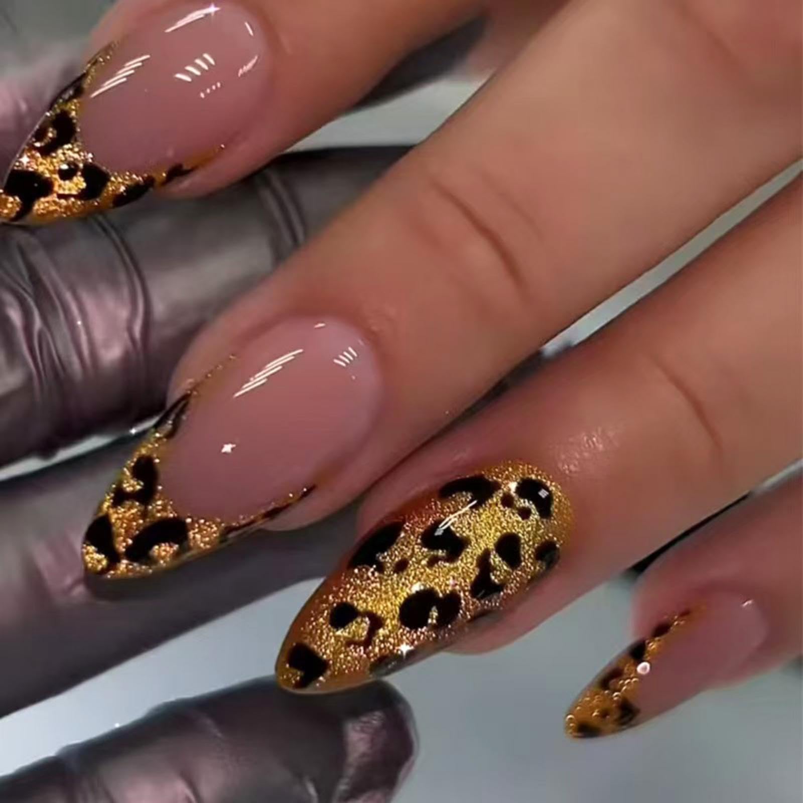 Leopard Press on Nails Gold Glitter Fake Nails Medium Almond False Nail with Design Nude Glue on Nails Artificial Acrylic Full Cover French Tip Stick