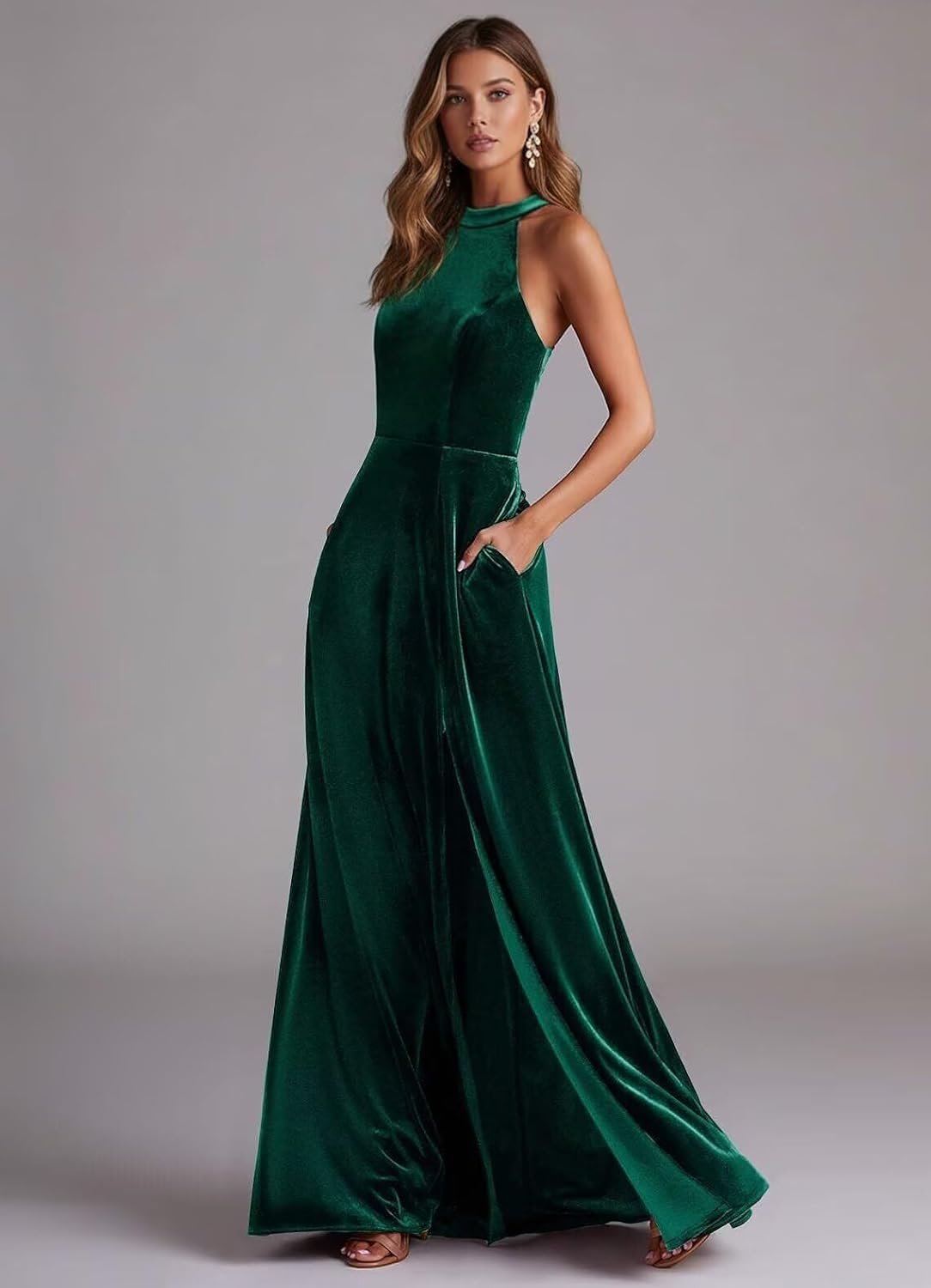 Velvet Bridesmaid Dresses for Women Sleeveless A Line Pleated Formal Prom Gowns Wedding Party Gown