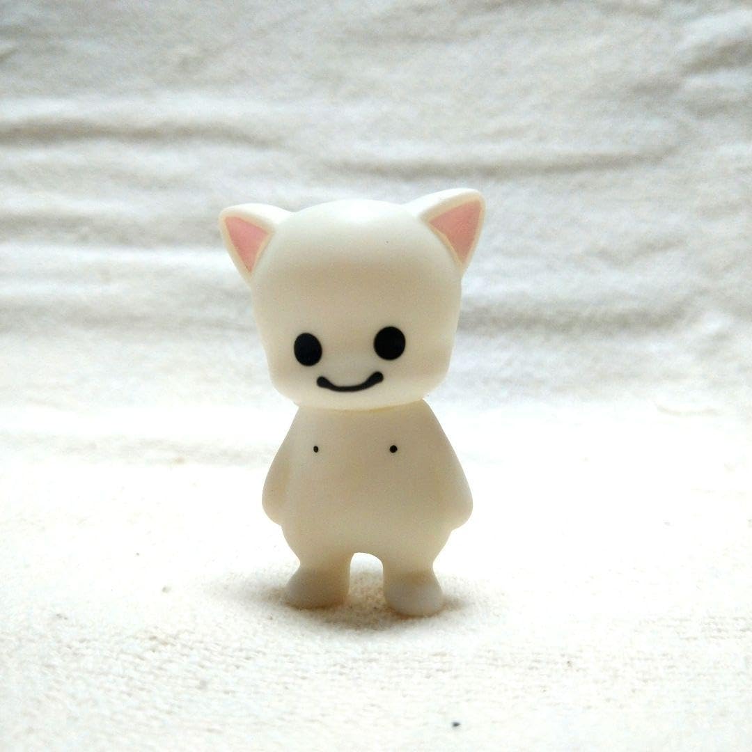 Amazon.co.jp: CUNE ソフビ マスコット ネコ キューン : おもちゃ