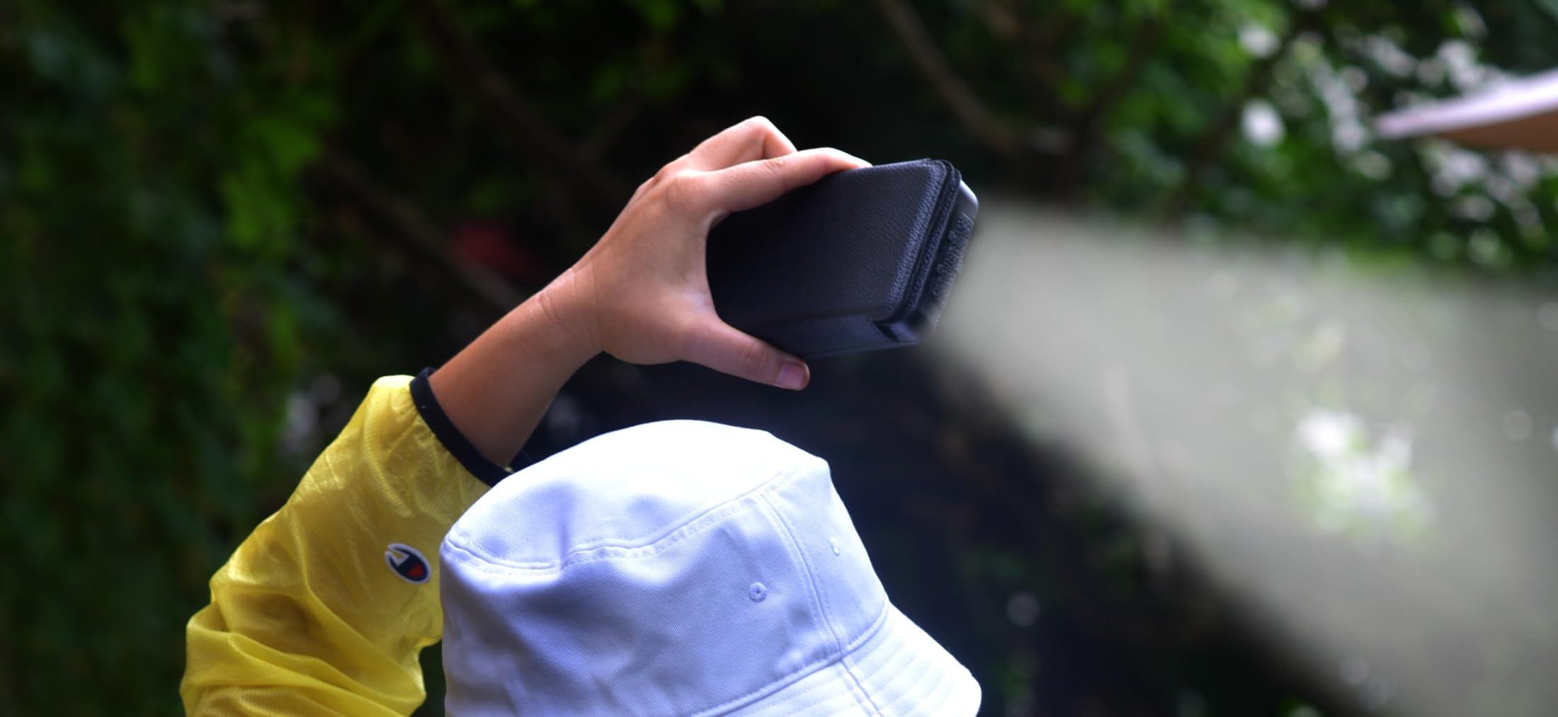 Cargador solar de 20000 mAh, batería externa portátil USB C para exteriores con 4 paneles solares, nueva batería externa de carga rápida de 3 A con 2 salidas USB compatible con smartphones, tabletas