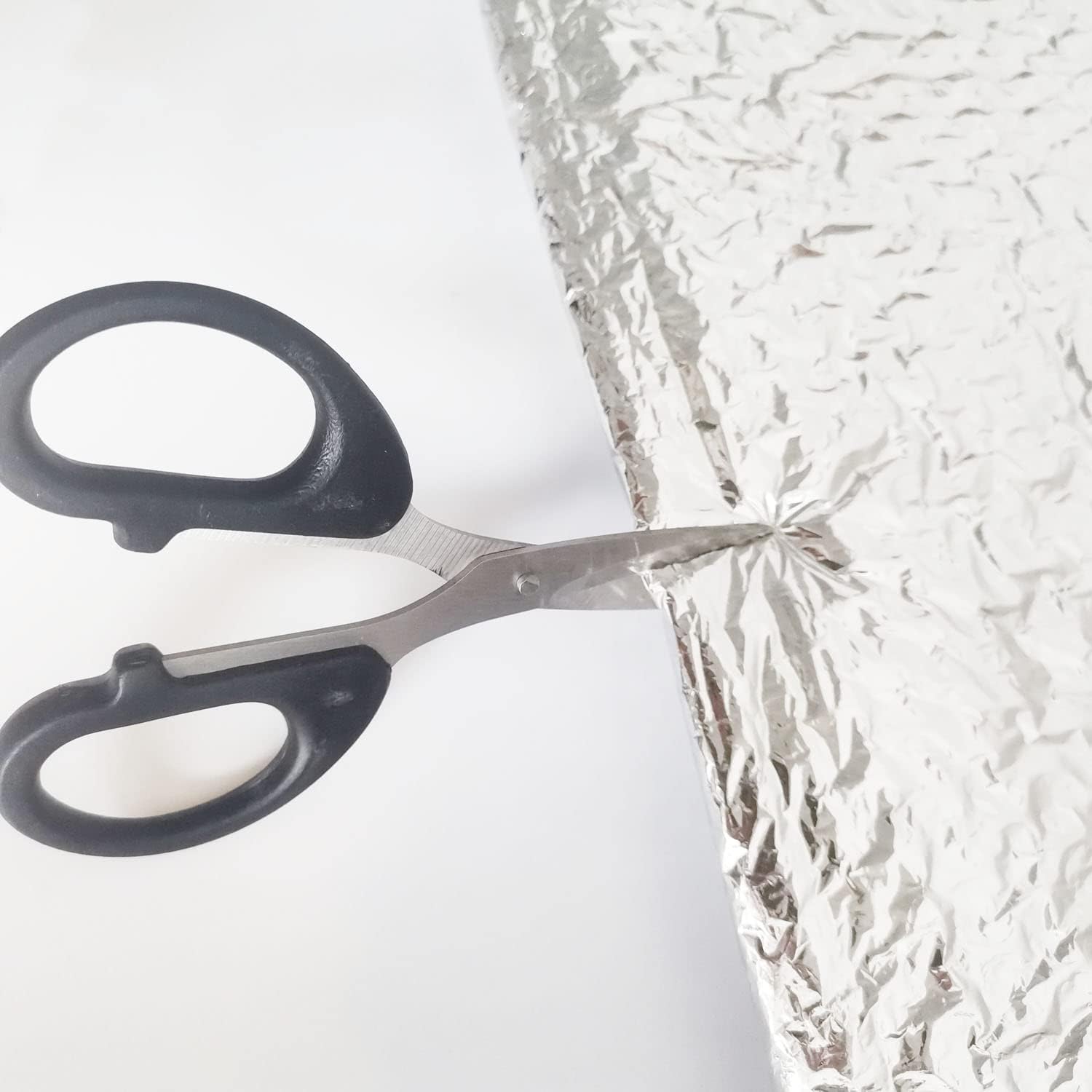 Double-Sided Reflective Insulation Roll, Reflective Bubble Film, Aluminum Foil Heat Barrier for Windows, Walls, Attics, RV, Garage Door, Basement, Winter & Summer (Sliver, 59" X10Ft)