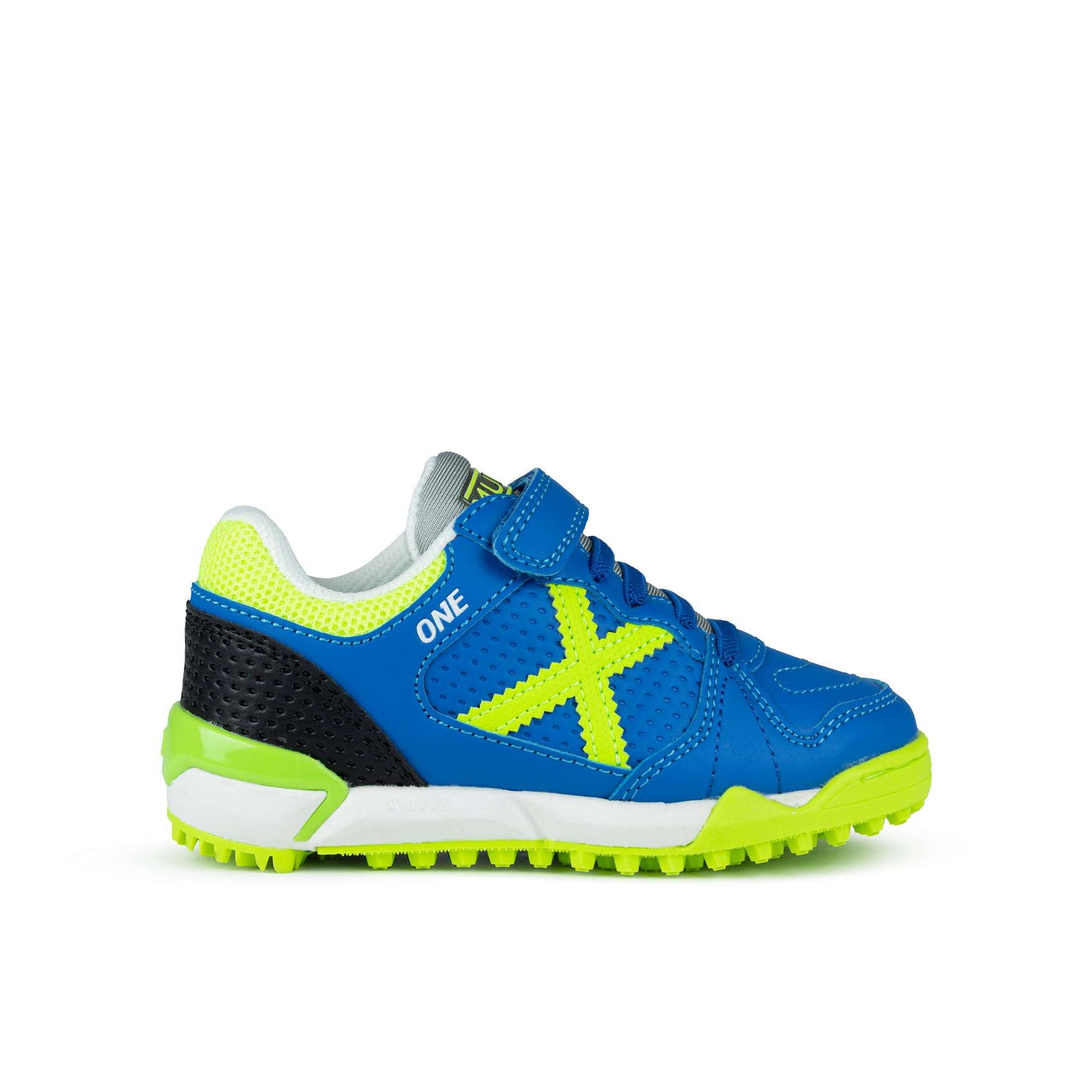 Munich Unisex Children's One Kid VCO Turf Trainers, Azul 366, 8.5 UK Child