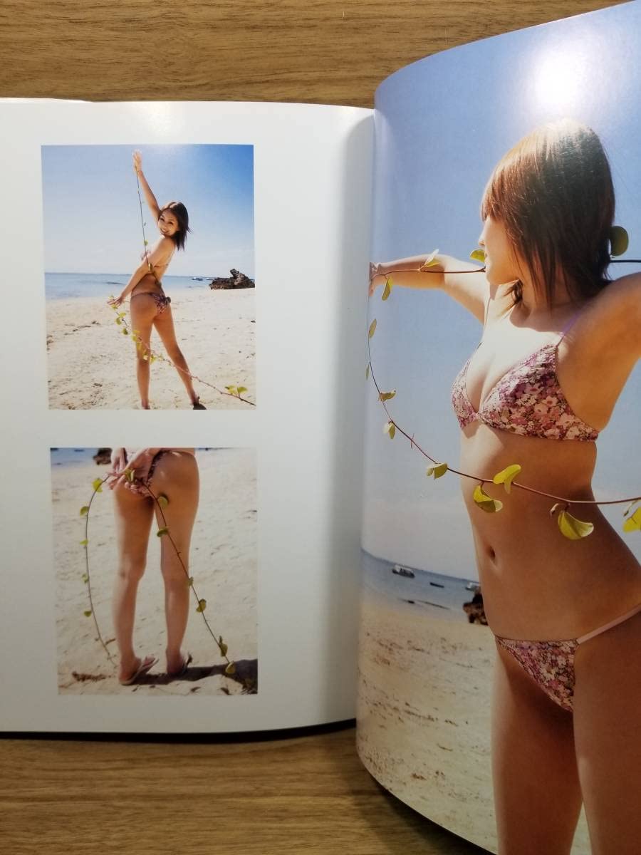 Amazon.co.jp: Go To→ 後藤友香里1st.写真集 関 純一 (著) サイン入り 