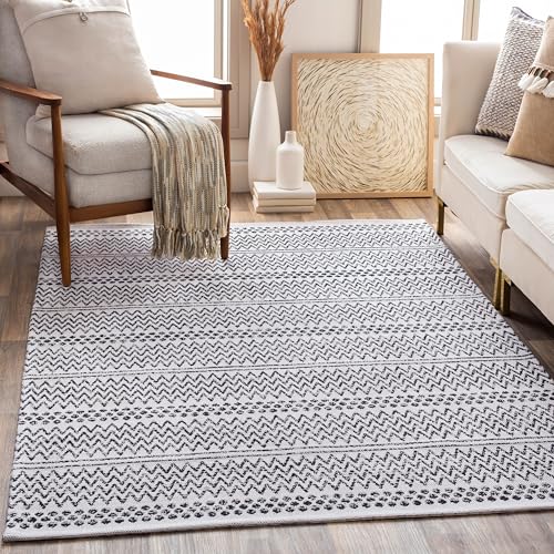 Livabliss Shasta Bohemian Moroccan Area Rug