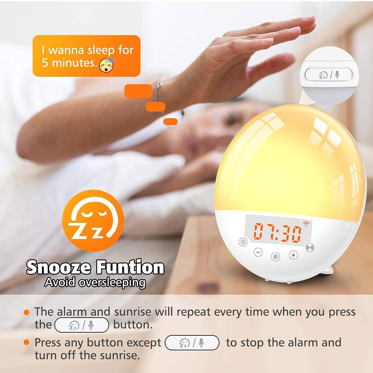 Sunrise budzik z funkcją Smart Wake Up Light Work, cyfrowy budzik z symulacją wschodu słońca, funkcja drzemki / radio FM, 7 dźwięków naturalnych i 4 alarmy dla dorosłych i dzieci (7 kolorów)