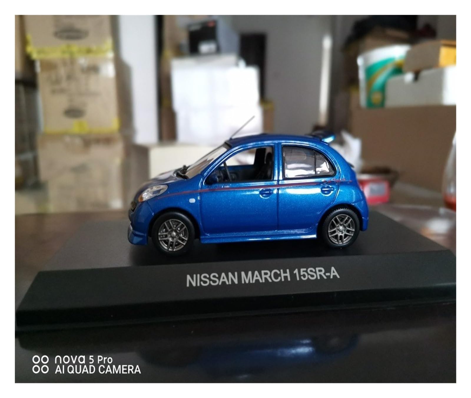 Amazon | 1:43 日産マーチ 12SR 15SR グッズダイキャスト車両オフィス