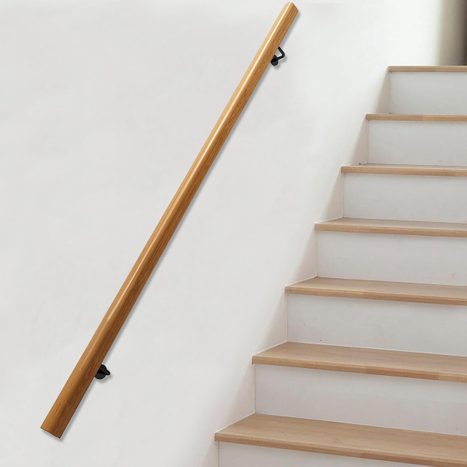 Mains courantes murales pour sécuriser l'escalier des enfants