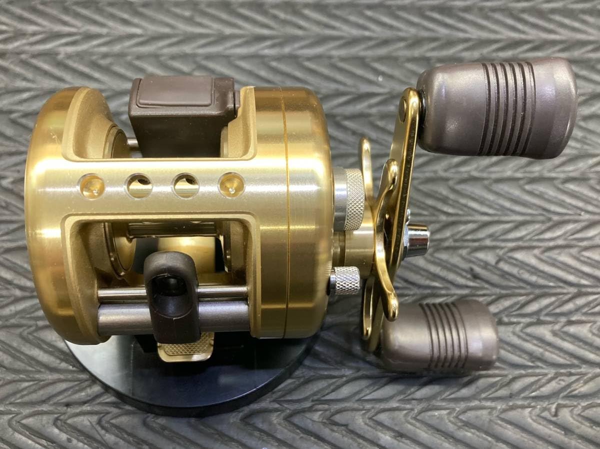 シマノカルカッタ101XT 【公式通販】