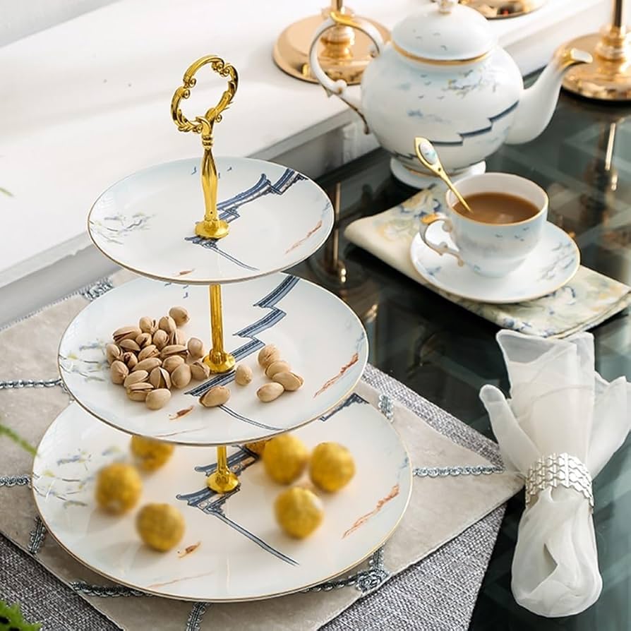 K2598【インテリア】3段 ディスプレイラック 飾り台 ケーキ台 K2598【インテリア】3段 ディスプレイラック 飾り台 ケーキ台