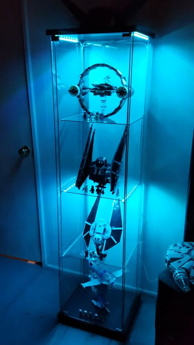 Watch Ikea Detolf cabinet with RGB multicolors led breathing light