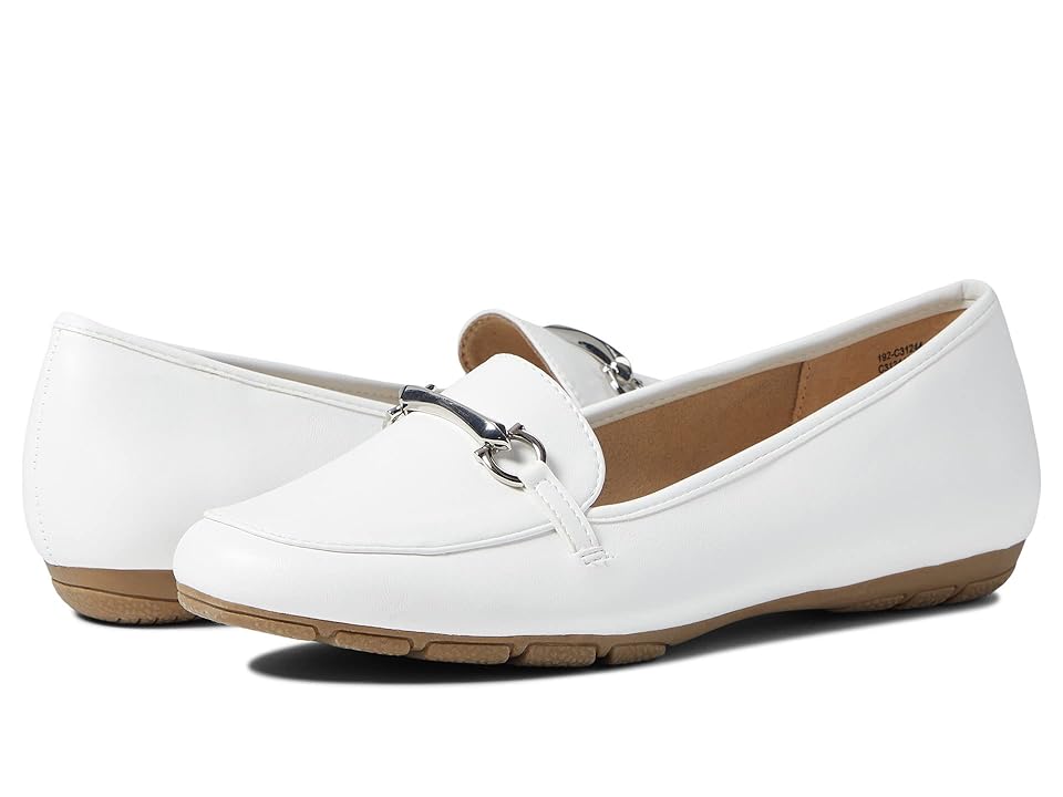 Cliffs by White Mountain Glowing (White/Smooth) Women's Shoes INTERNATIONAL SHIPPING