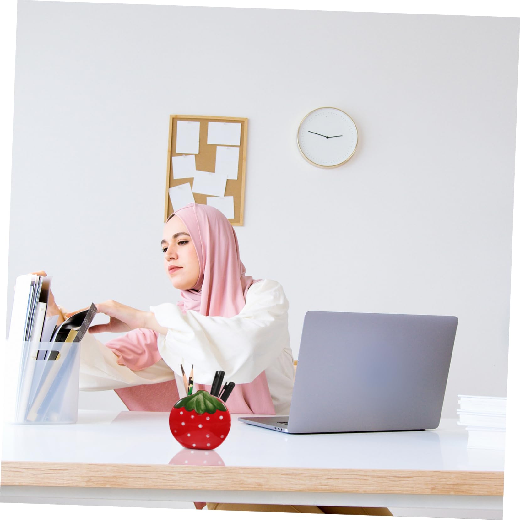 DOITOOL 5 Pezzi Portapenne Decorativo Ceramica Forma Fragola Organizer per Ufficio e Casa Portapenne Stile Semplice Accessorio da Scrivania