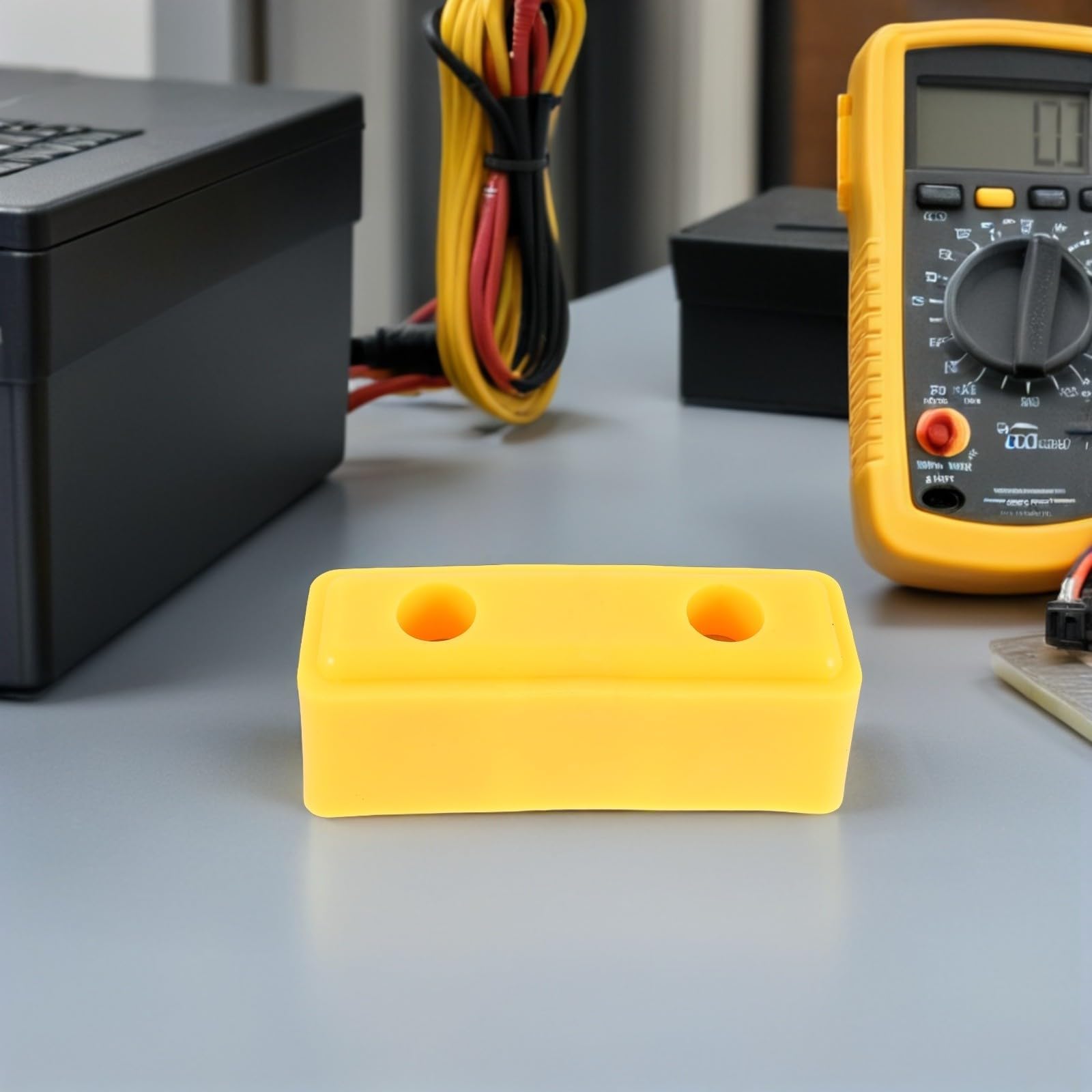 PartyKindom Butée en Caoutchouc, Pare-Chocs en Caoutchouc Jaune pour Remorque et Camion, Entraxe 120mm, Absorption des Chocs, Installation Facile