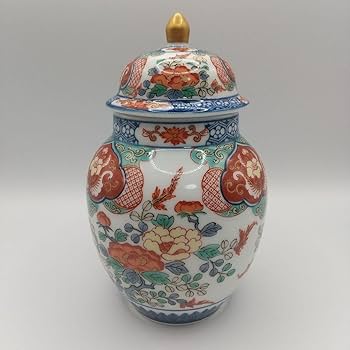 古伊万里　染め錦　沈香壺 古伊万里、染錦、沈香壺。