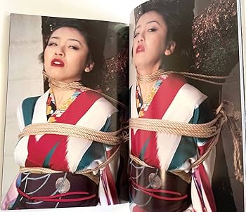 内木志イベント限定特典.本人直筆サイン入り非売品大判生写真【最終在庫1点限り】 廃集落のY家』サイン本プレゼントキャンペーン｜ボイルドエッグ