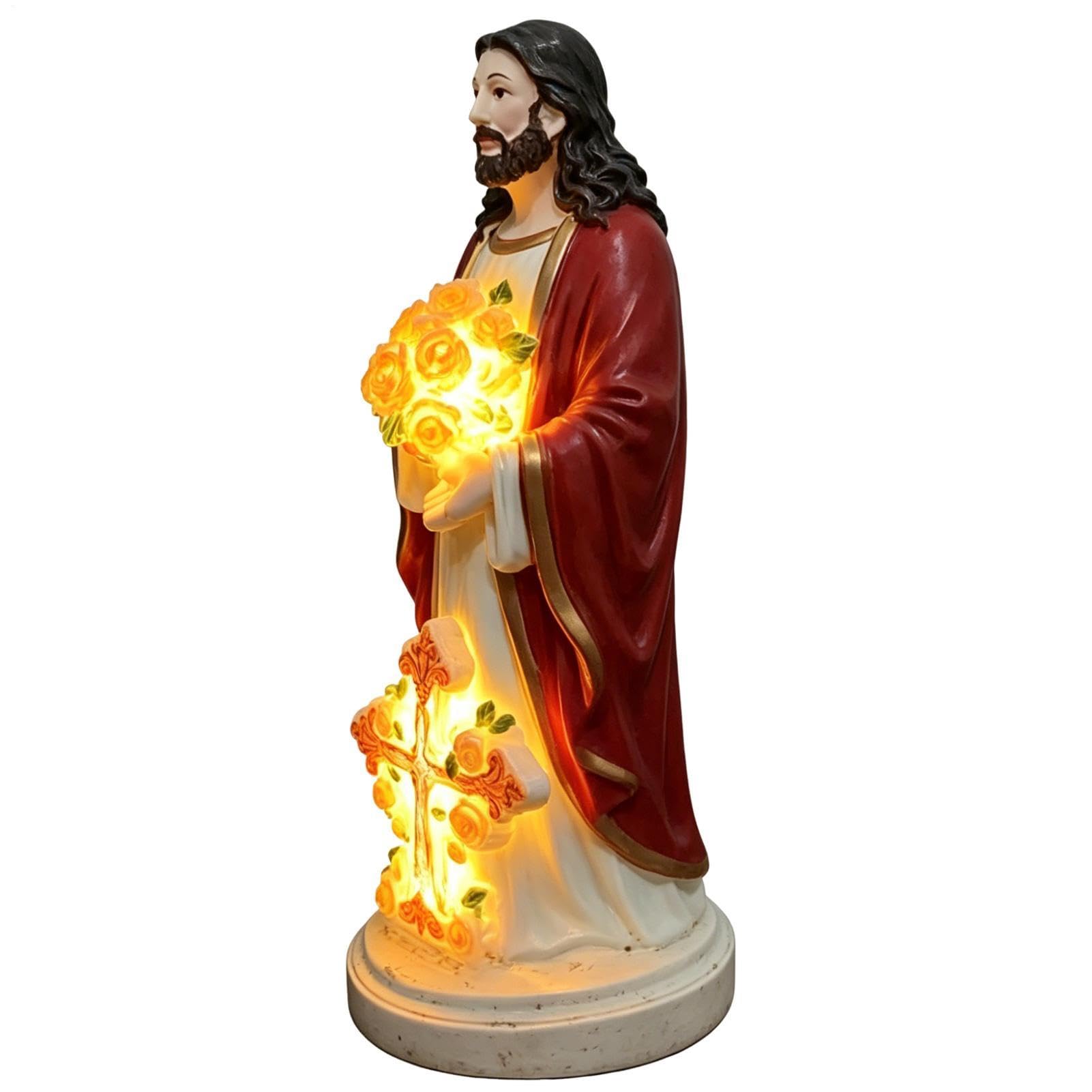 Statue Jésus pour jardin et porche avec douce lumière chrétienne