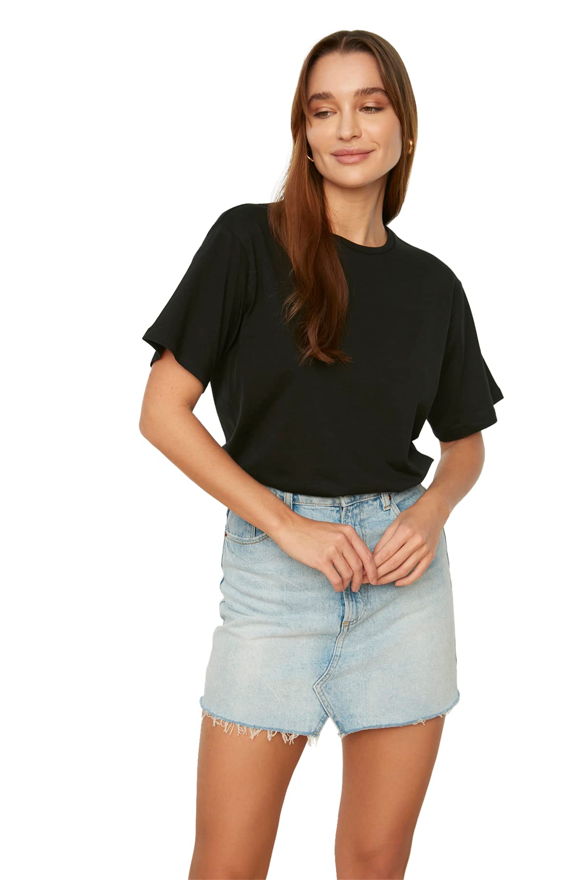 Trendyol FeMan Basics Boyfriend Basic Crew Neck Knit T-Shirt Schwarz