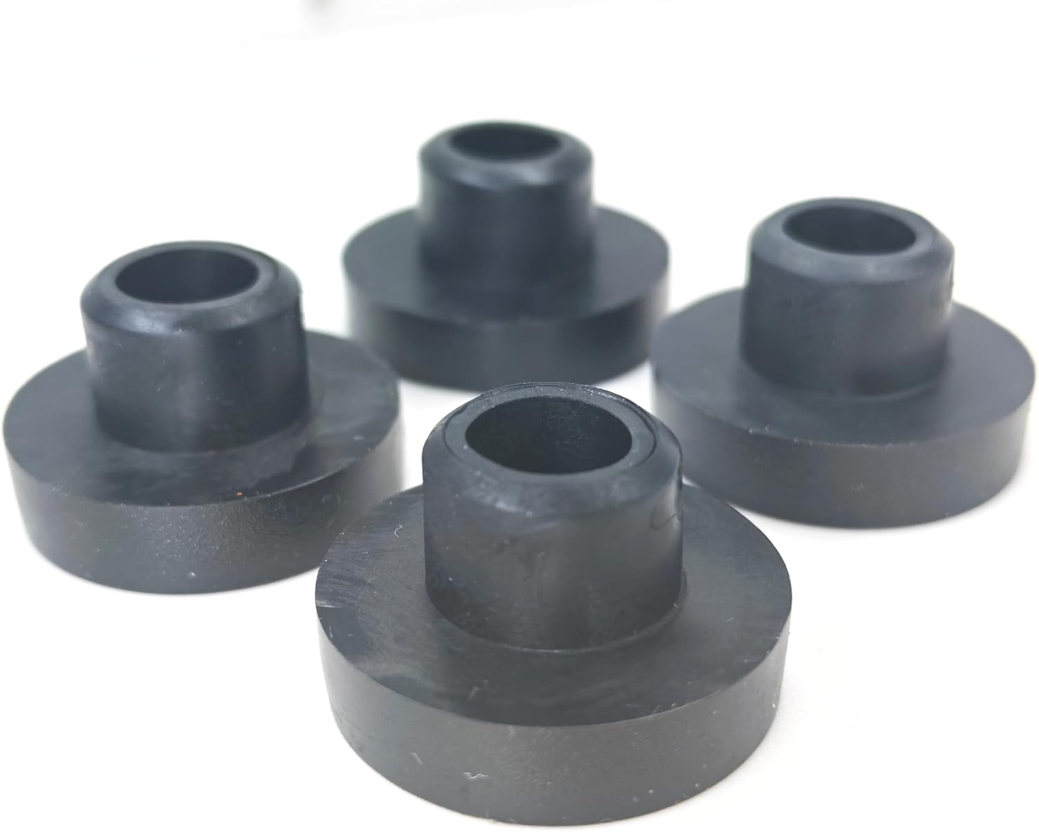 3-Pack M132706 rubber fuel tank grommets Compatible with John D-eere D100 D105 D110 G110 X110 X115R X116R X120