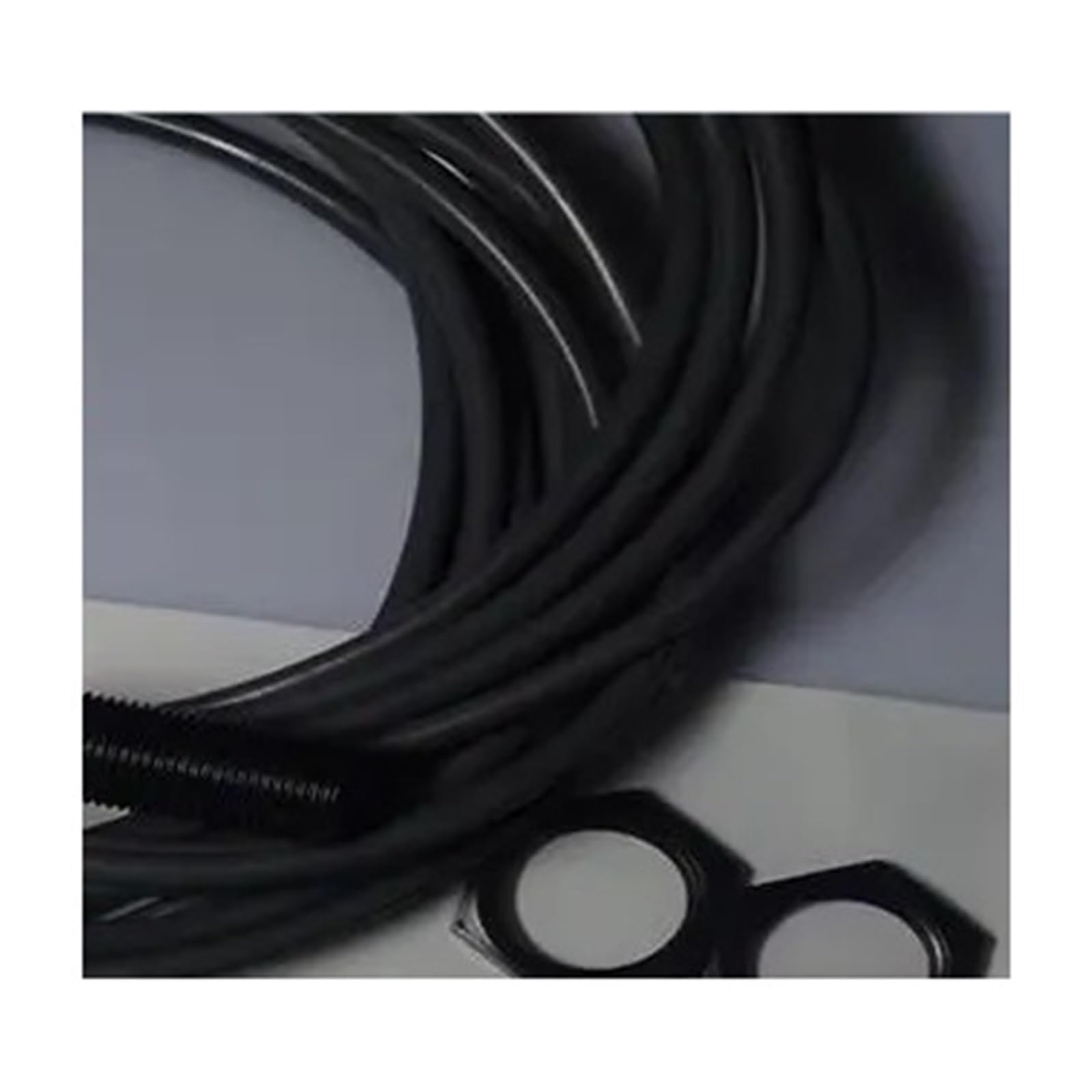 Capteur E2EQ-X4B1D12-M1 pour éviter les pannes d'alignement machine - 2