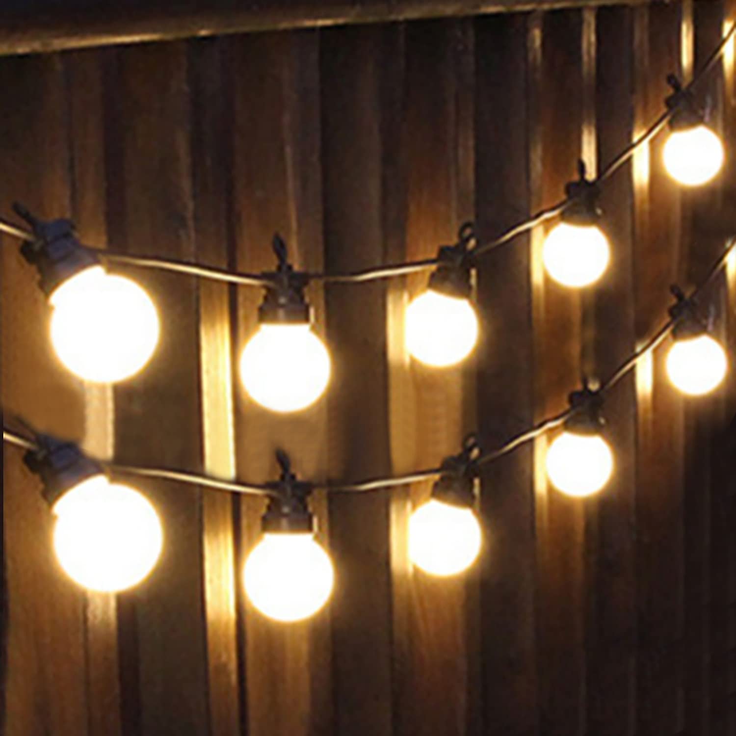 KINGCOO, catena di luci a energia solare, per esterni, impermeabile, 5 m, LED, luce bianca calda, 10 lampadine G50, 8 modalità, per interni, esterni, balcone, giardino, matrimonio, festa, Natale