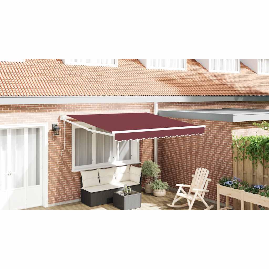 Toldo motorizado contra el calor en terraza con brazos articulados Brokky color burdeos