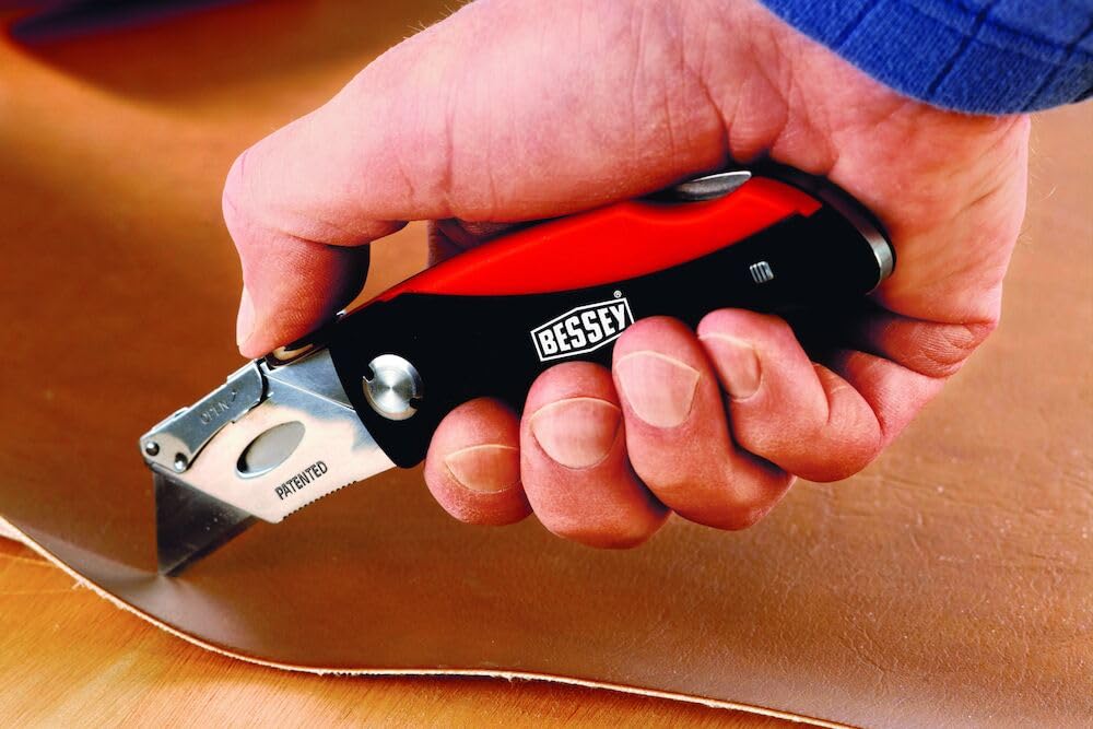 Kit promozionale con una confezione doppia di morsetti a una mano con lama pieghevole Bessey EZ360SET-A Apertura (max.)