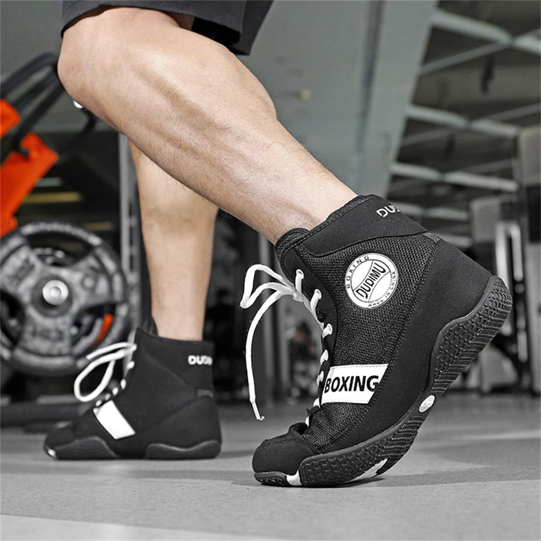 Chaussures de Kickboxing de Combat pour Hommes, Chaussures de Fitness Légères à Coup Moyen pour la Boxe, l'Entraînement et la Compétition