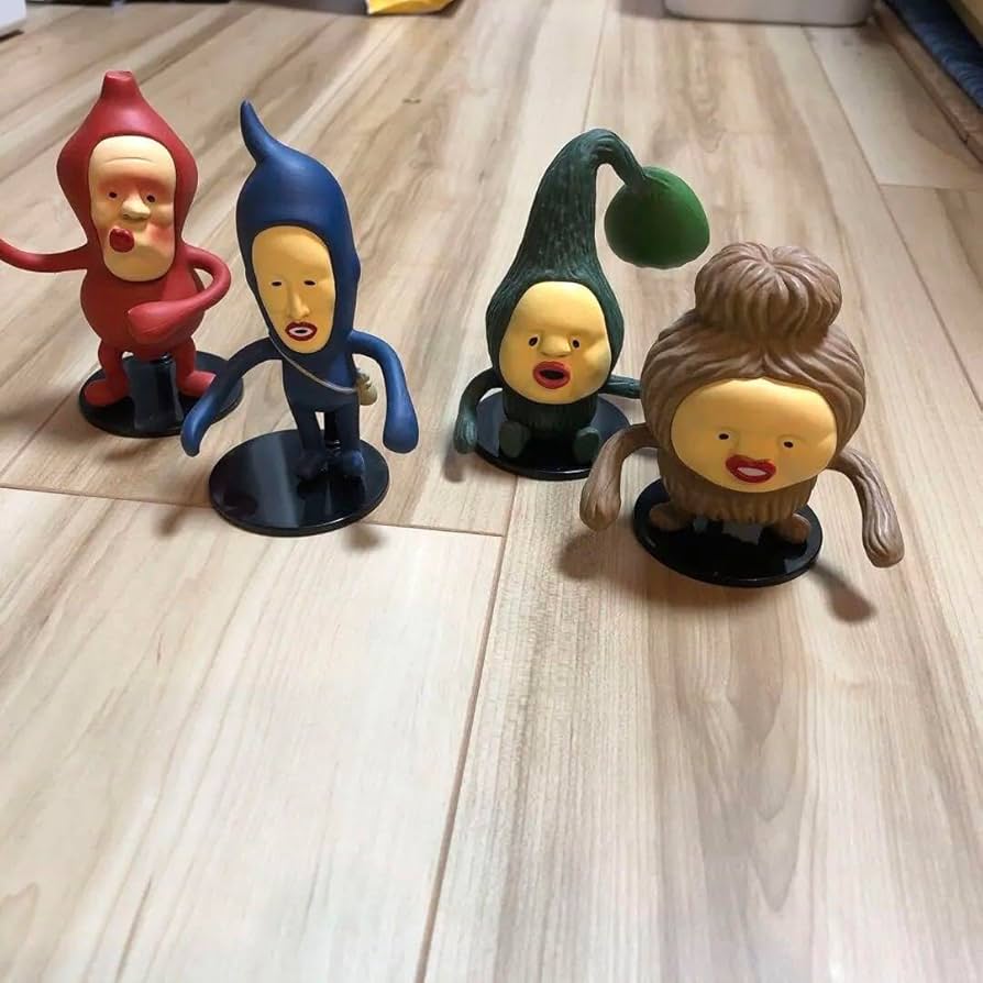 Amazon.co.jp: Kobito Zukan Figure Set of 4 : Toys & Games