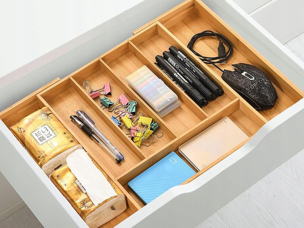 Organizer in BAMBU' Cassetti Posate, 7 Scomparti, Estensibile Fino a 39x37 Cm, Organizzatore Vassoio Cassetto Espandibile Utensili, Posate Utensili Ordine in Cucina, Coltelli Forchette Cucchiai,