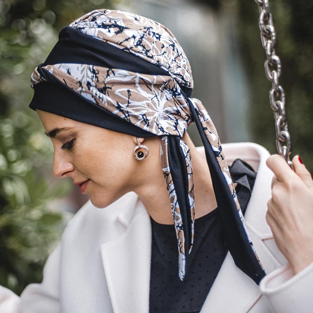 Carebell Smooth Paint Flowers Turban Bonnet oncologique en coton pour chimiothérapie ou alopécie, Noir, blanc, marron, Taille Unique