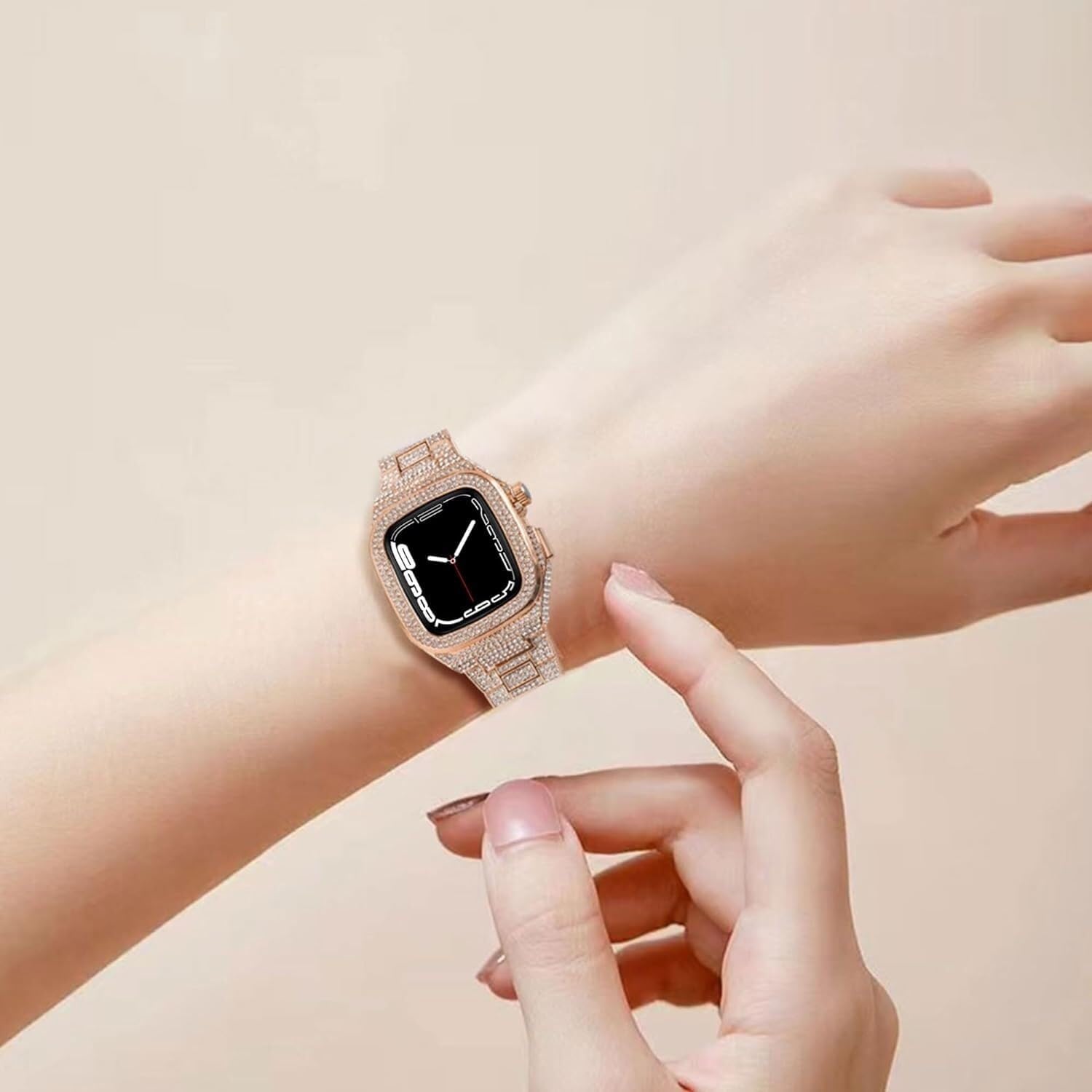 Diamond Watch Case+Metal Watch Strap Modification Kit，For Apple Watch 8 7 6 5 4 SE Series，44mm 45mm Fashion Business Watch Band for Lady Women Girls Change Watch Strap