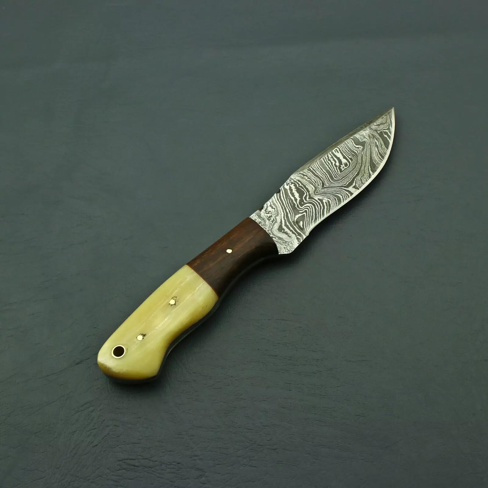 Custom Handmade Damascus Steel Knife- Beautiful knife handle made of camel bone and olive wood comes with leather sheath Full Tang Fixed blade knife perfect for Camping hunting and camping