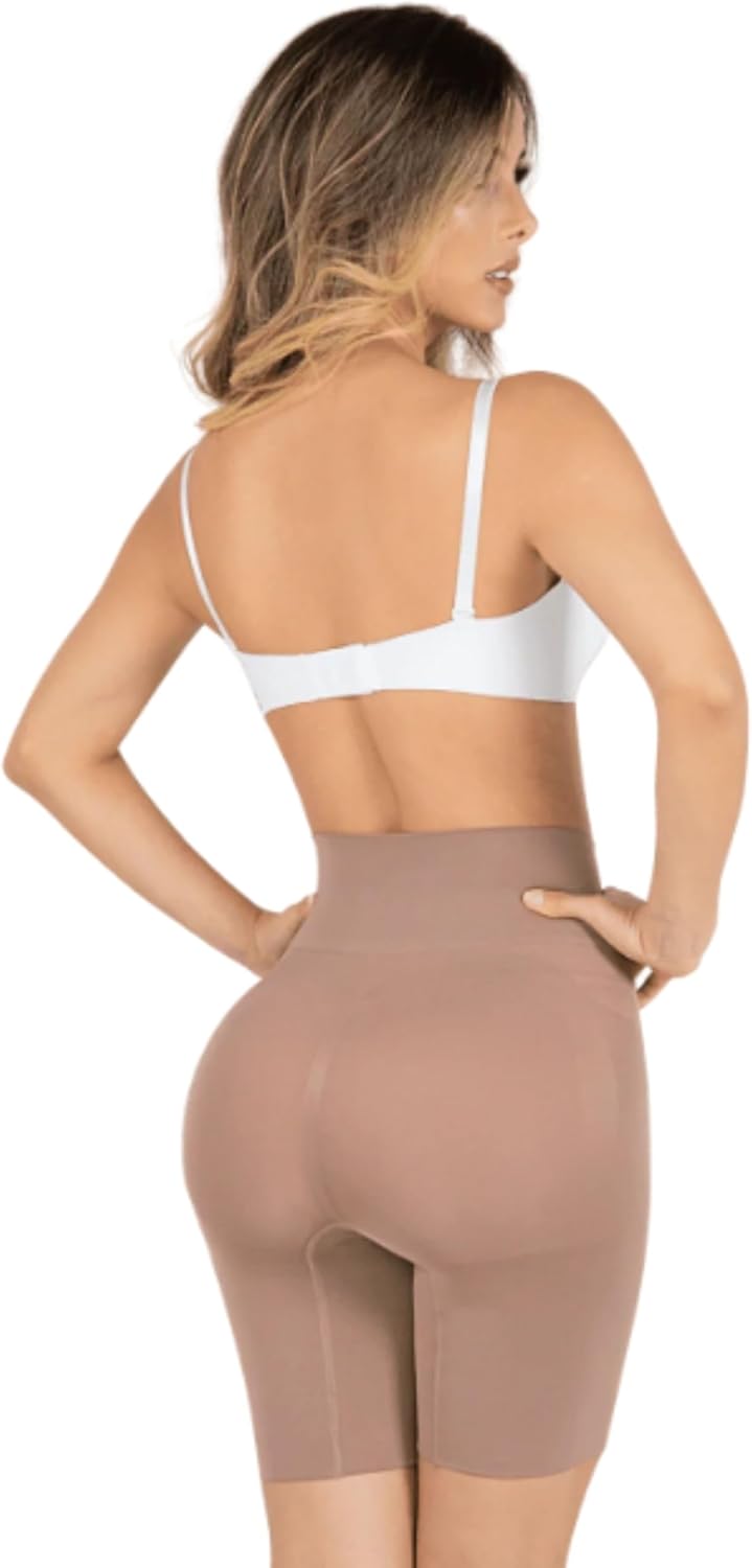 High-Waist Seamless Push Up Shorts – Low Compression Shapewear Tummy Control & Butt Lifting Design 440