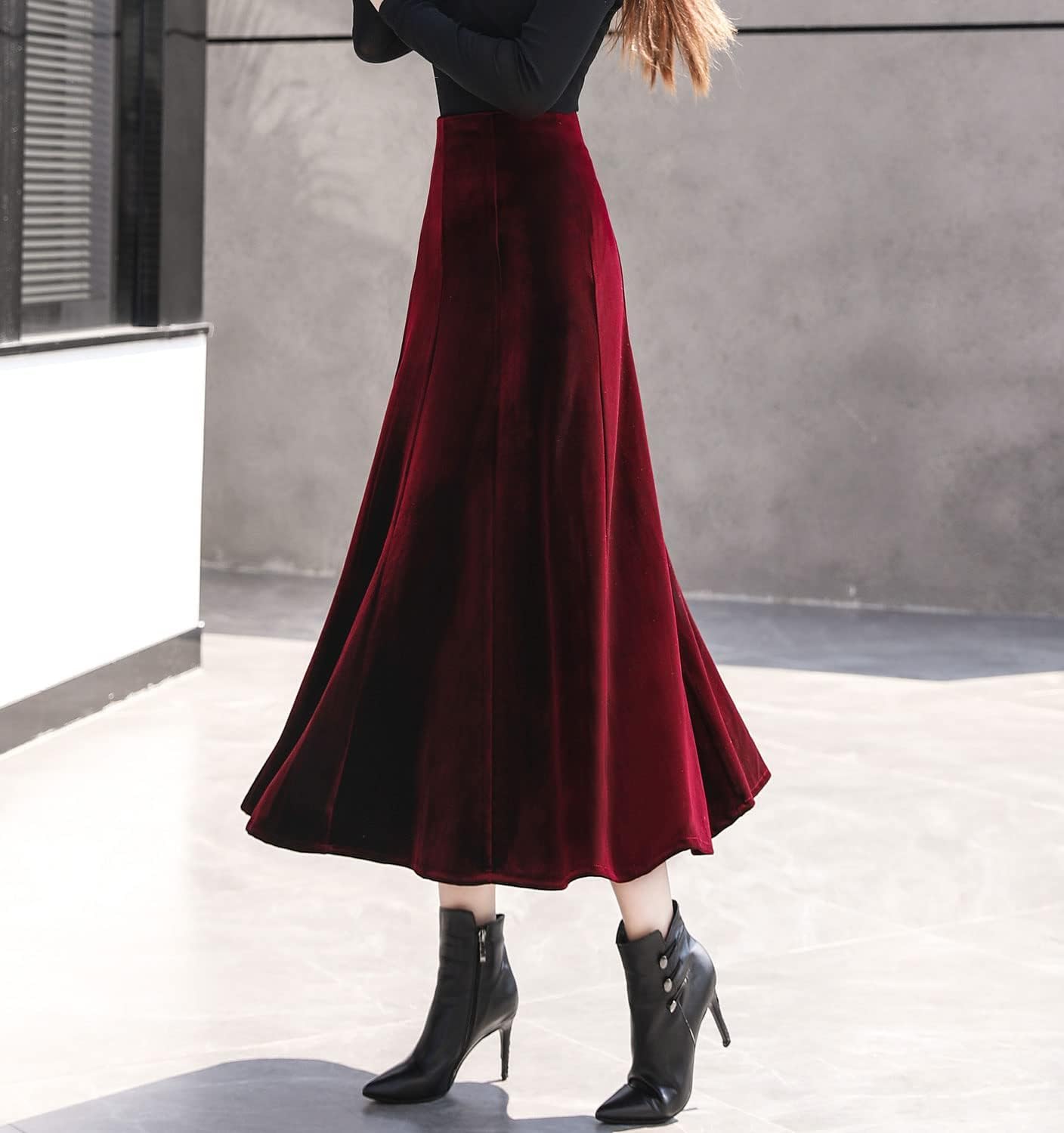 Women's Vintage Velvet High Waist Winter Thicken Pleated A-Line Swing Maxi Skirts - Image 3