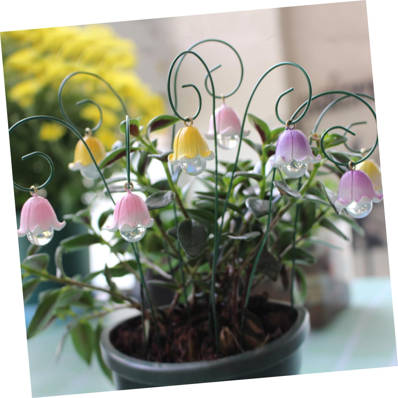 TOYANDONA 36stücke Blumenstecker Aus Resin Dekorative Gartenornamente Für Blumenbeete Und Rasen Garten- Mit Realistischen Details Und Stabiler Metallspitze Für Garten Innenhof Und