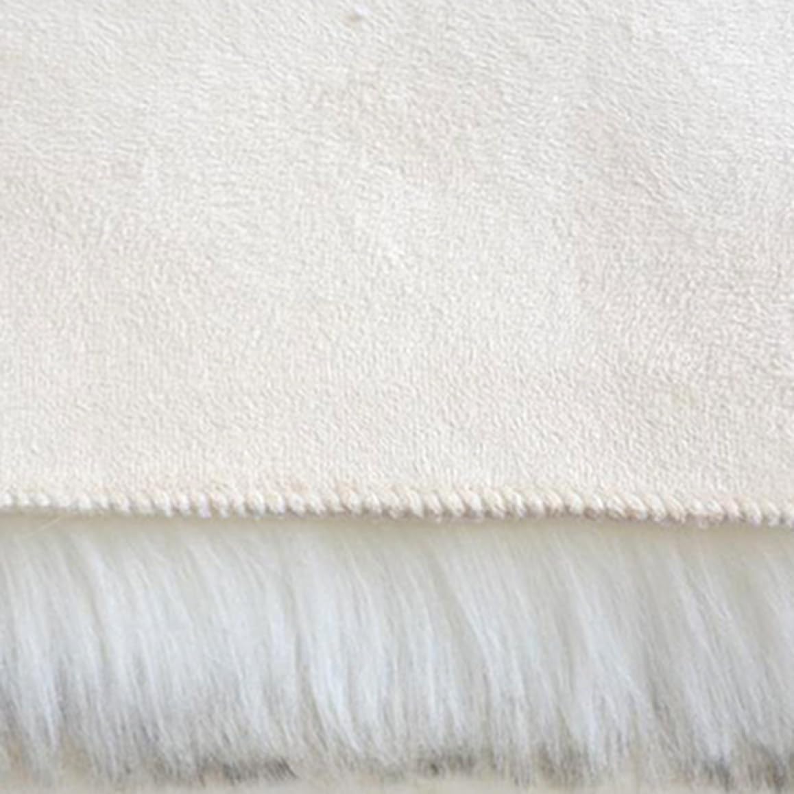 ホワイト羊毛ラグ 長方形　180×70 ホワイト羊毛ラグ 長方形 180×70 ホワイト羊毛ラグ 長方形 180×70｜楽天