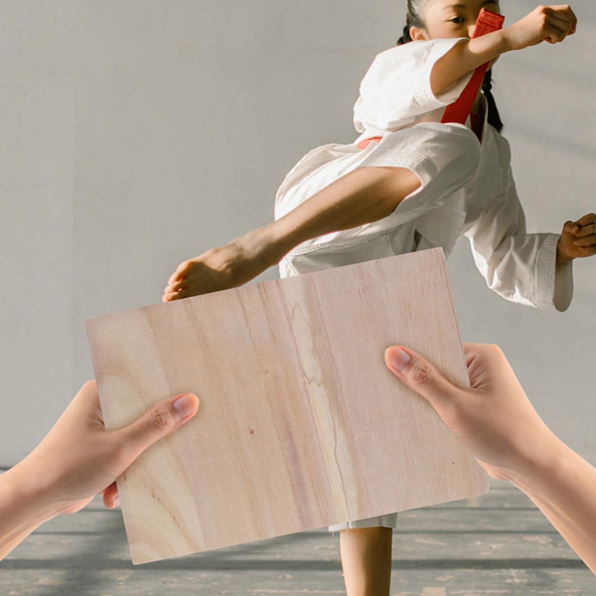 VICASKY 6pcs Wooden Karate Breaking Boards for Taekwondo Training, Easy to Use Versatile Training Accessory Suitable for Adults and Practicing Breaking Techniques