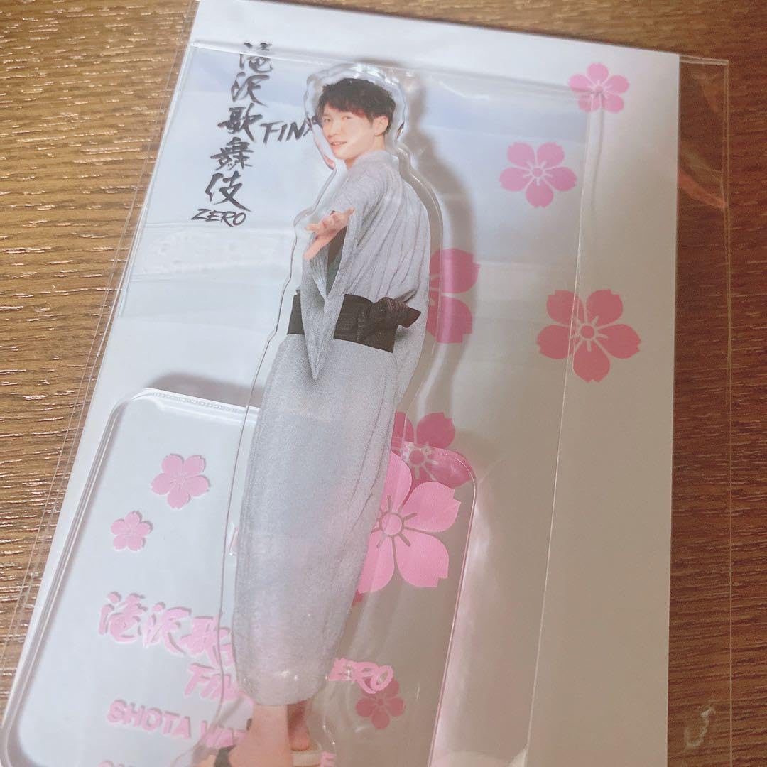 SnowManアクリルスタンド 浴衣9個セットポーチ付き Amazon.co.jp: Snow Man アクリルスタンド アイランドストア 第