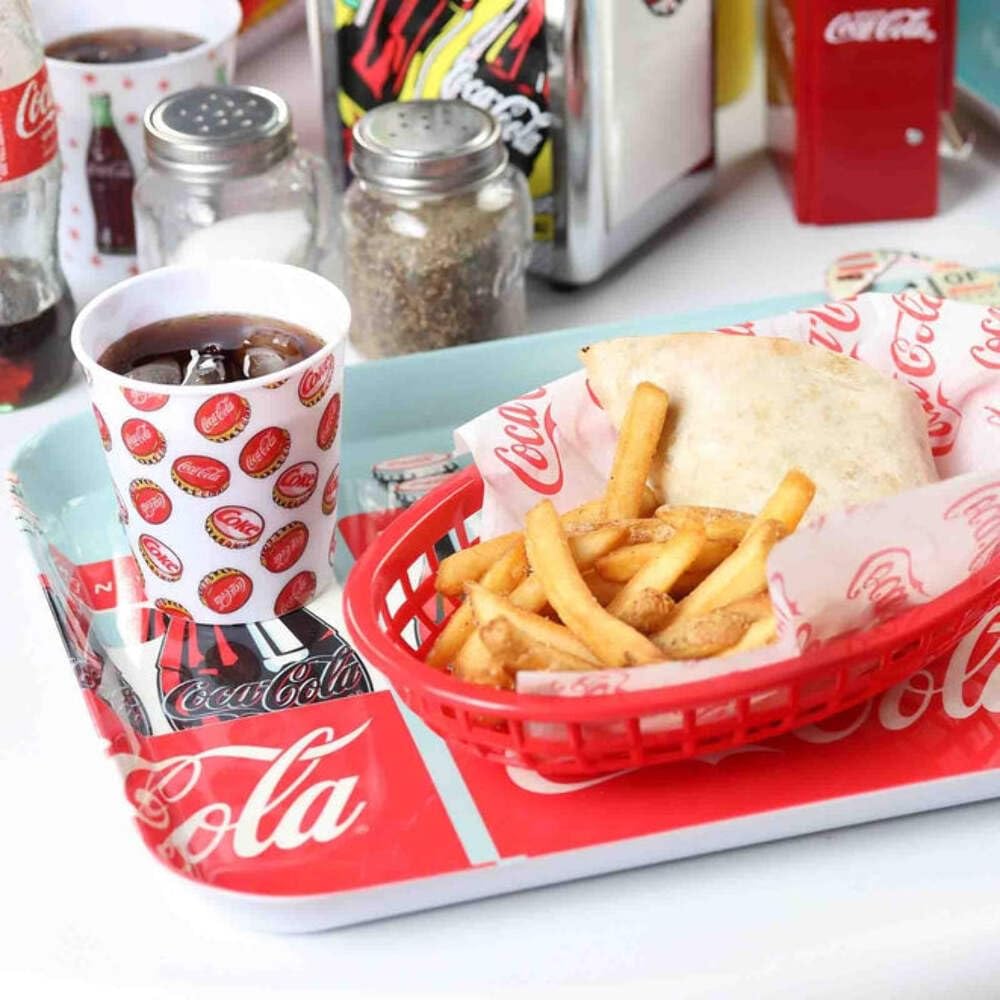 Amazon.com: TableCraft 11129 Coca-Cola Snack Cups, Set of 4 Retro