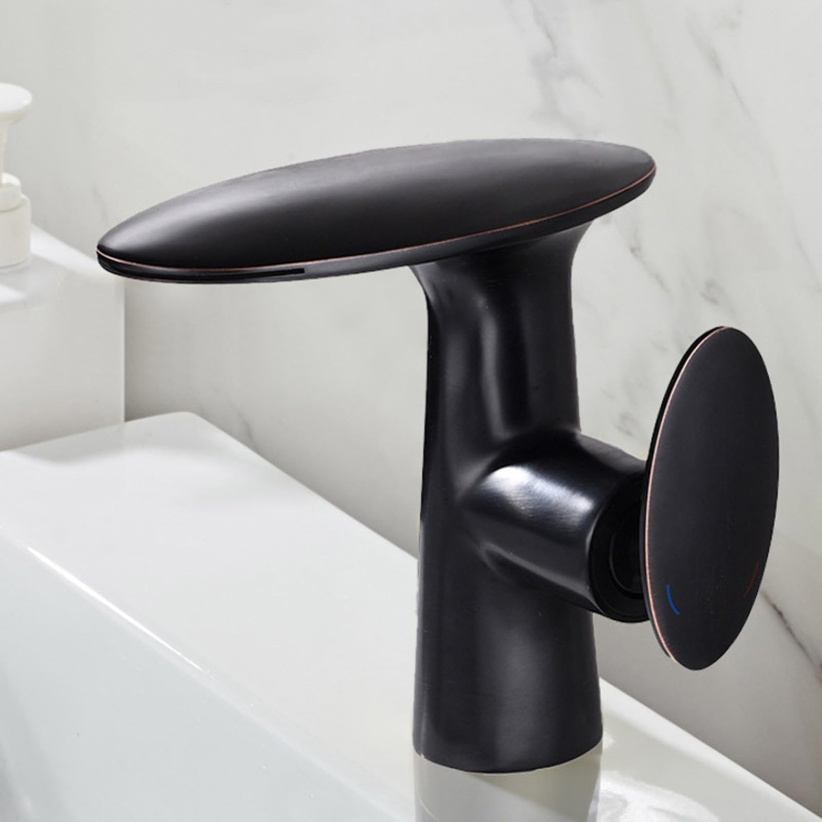 Mitigeur de lavabo cascade noir mat en alliage robuste durable