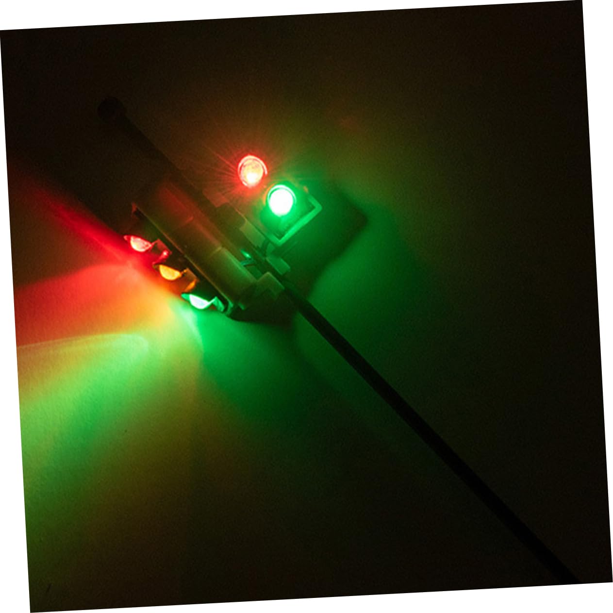 DOITOOL Model Train Signal Light Miniature Road Light Model for Table Layout Dec