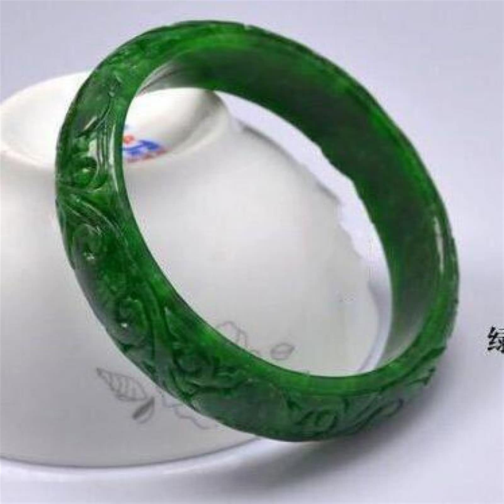 MOCHAMIK Bracciale in Giada Verde Smeraldo Intagliato a Mano Squisito Braccialetto con amuleto Braccialetto in giadeite di Grado Gioielli da Donna