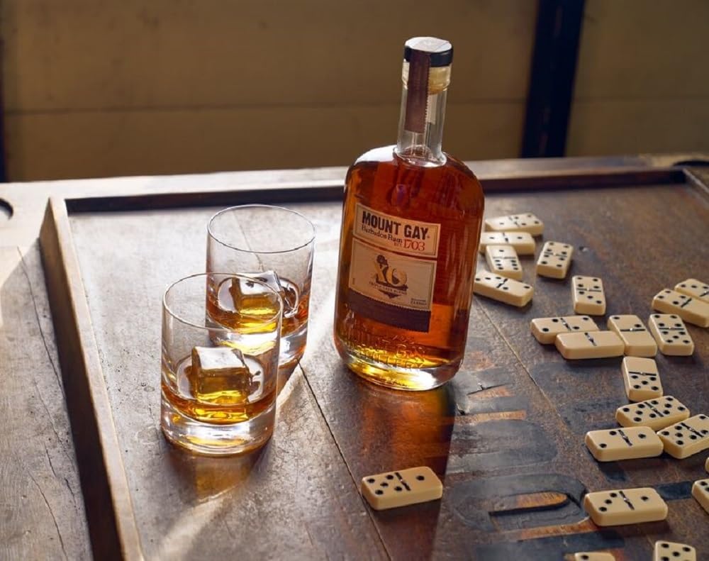 Mount Gay XO mit 43% vol. (1 x 0,7l) | Karibischer Extra Old Rum von der Insel Barbados | Vollmundiger Blend aus bis zu 17 Jahre lang gereiften Rumsorten