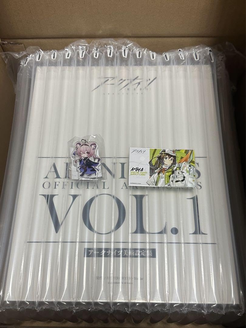 Amazon.co.jp: アークナイツ 美術設定集VOL1 設定資料集日本語版 