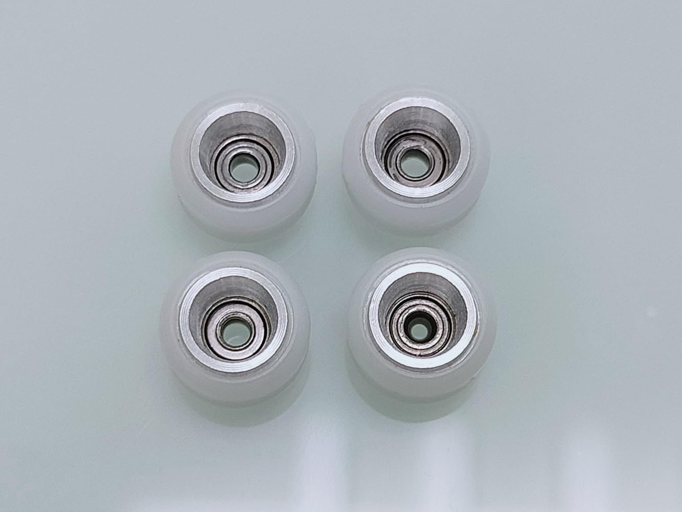 Leefai Pro Kółka do Fingerboard z rdzeniem ze stopu, Kółka do Finger Skateboard - 7,8mm*4,8mm (Srebrne)