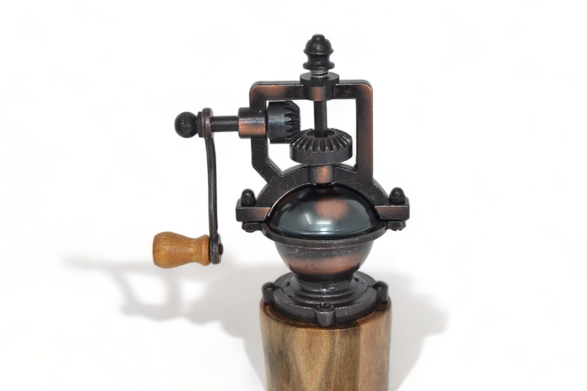 Holz Gewürzmühle - Gewürzmühle - mit Kurbel - Walnuss Geschenk handmade - Pfeffermühle - Salzmühle Unikat Mahlgrad einstellbar Geschenkidee Antik-Optik Nussholz - Küchenaccessoire aus Holz