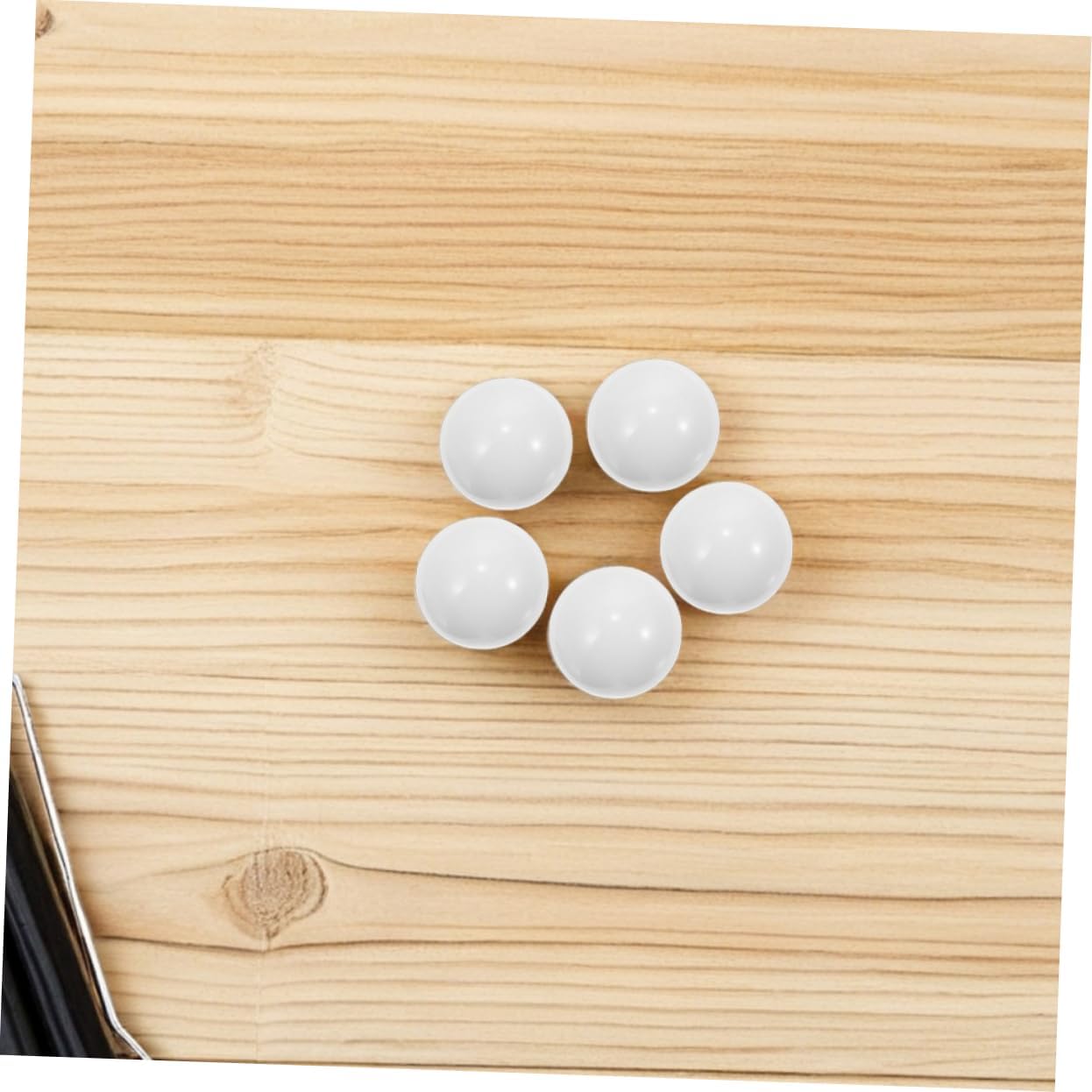 UPKOCH 10pcs Roulette Wheel Balls White Acrylic Beads for Turntables Roulette Game Table Supplies for Parties and Group Entertainment