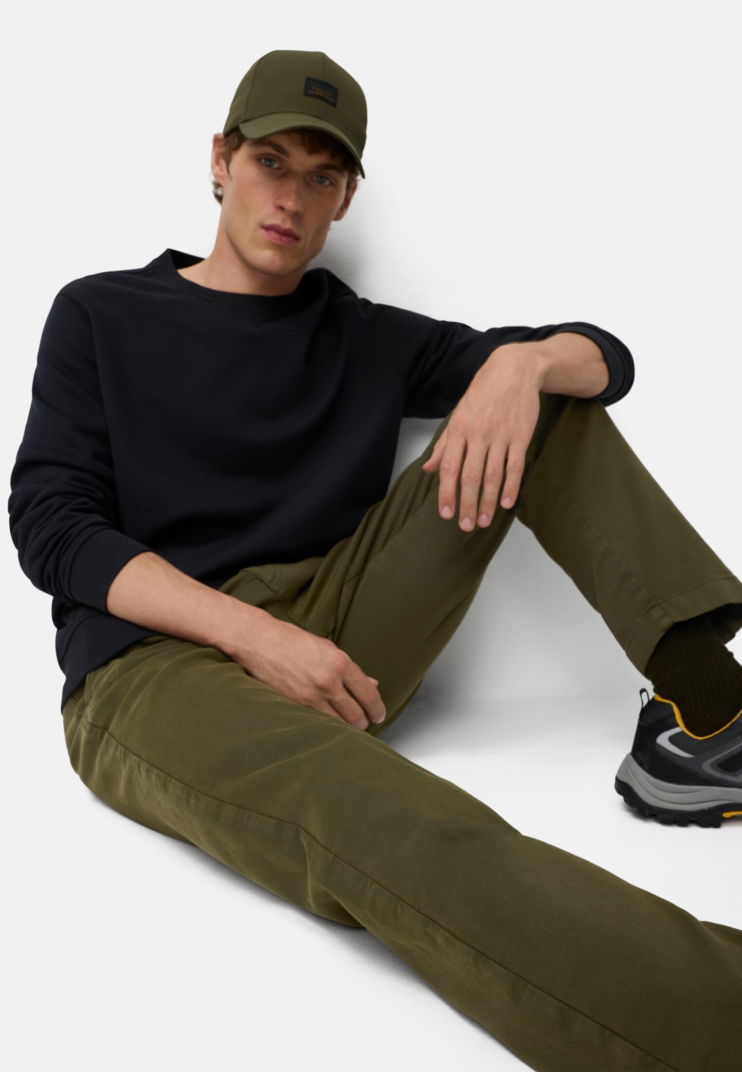 camel active Herren fleXXXactive® Chino Regular Fit aus Baumwollmix Waldgrün – Bild 5